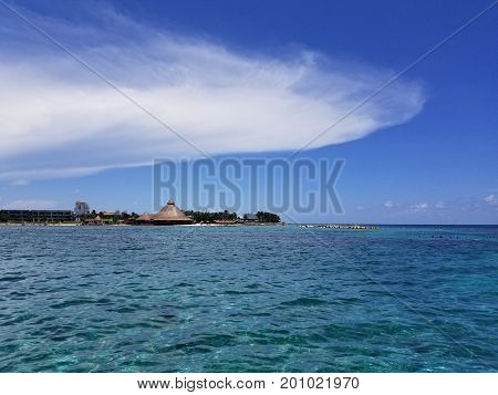 image show coast,ocean and sky in Cancun, mexico.