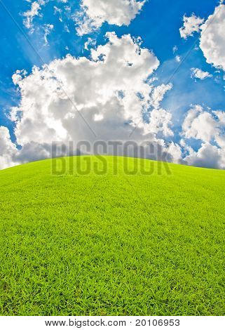 Green Hill og Bkue Sky med stråle
