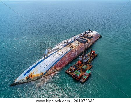 Boat crashes in the sea cruise ship accident Shipwreck