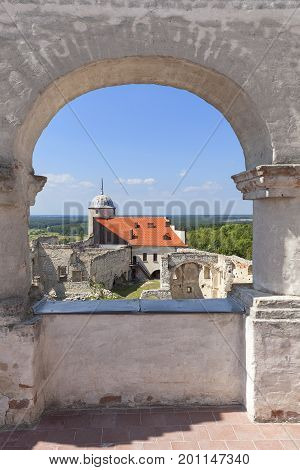 JANOWIEC - POLAND AUGUST 9 2017: View on ruins of 16th century renaissance castle. In 1975 the object was bought by the Museum of Vistula River and since 1993 it has been gradually renovated