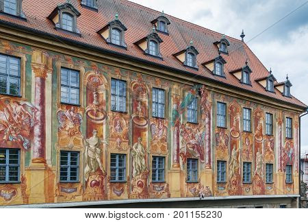 Old town hall (Altes Rathaus)(1386) built in the middle of the Regnitz river accessible by two bridges Germany