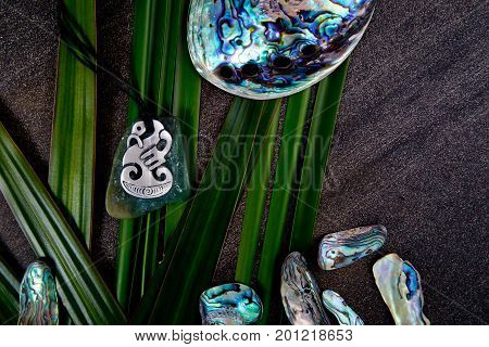 New Zealand - Maori Themed Objects - Metal And Greenstone Pendant With Flax Leaves And Abalone Shell