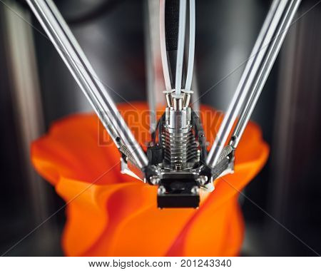 working 3d printer head, closeup view