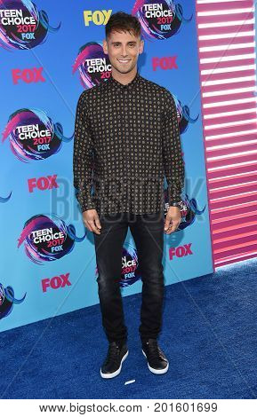 LOS ANGELES - AUG 13:  Jean-Luc Bilodeau arrives for the Teen Choice Awards 2017 on August 13, 2017 in Los Angeles, CA