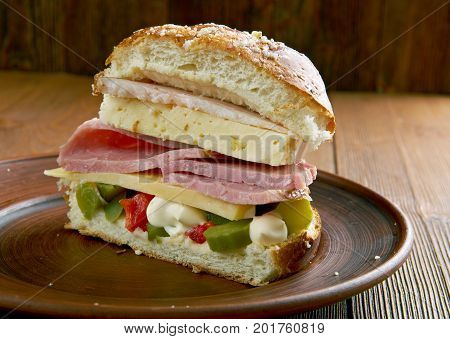 Muffuletta
