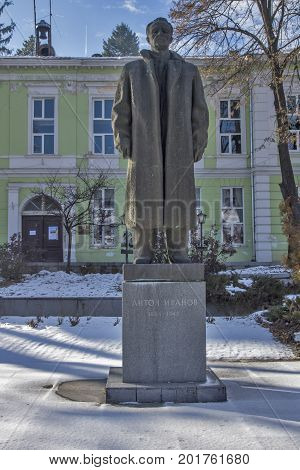KOPRIVSHTITSA, BULGARIA - DECEMBER 13, 2013: Anton Ivanov Monument in historical town of Koprivshtitsa, Sofia Region, Bulgaria