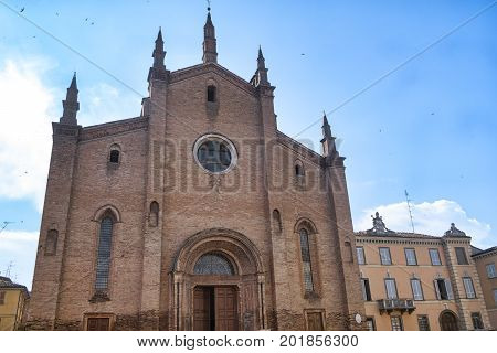 Fiorenzuola d'Arda (Piacenza Emilia Romagna Italy): historic cathedral (Duomo)