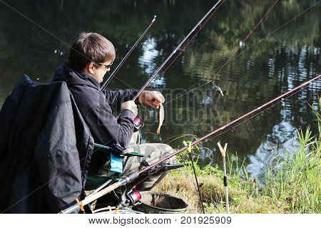 Fishing with food basket on fried fish