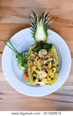 Pineapple Fried Rice with cashew nuts and raisin