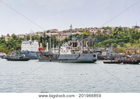 Raid Tug 