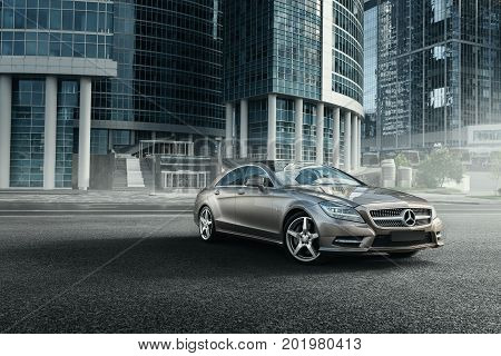 Moscow, Russia - June 02, 2017: Mercedes-benz Cls 500 4Matic Car Is Parked Near Office Buildings In