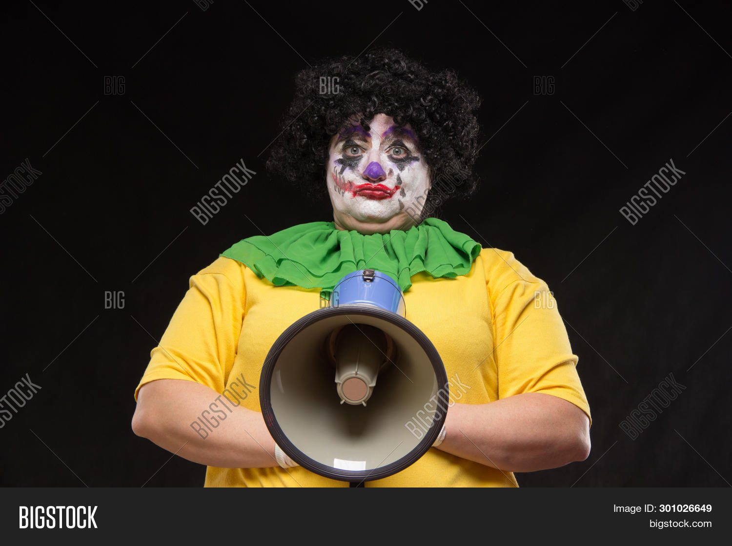 Плакат клоун. Лицо клоуна. Мад клоун. Орущий клоун. Клоун плачет.