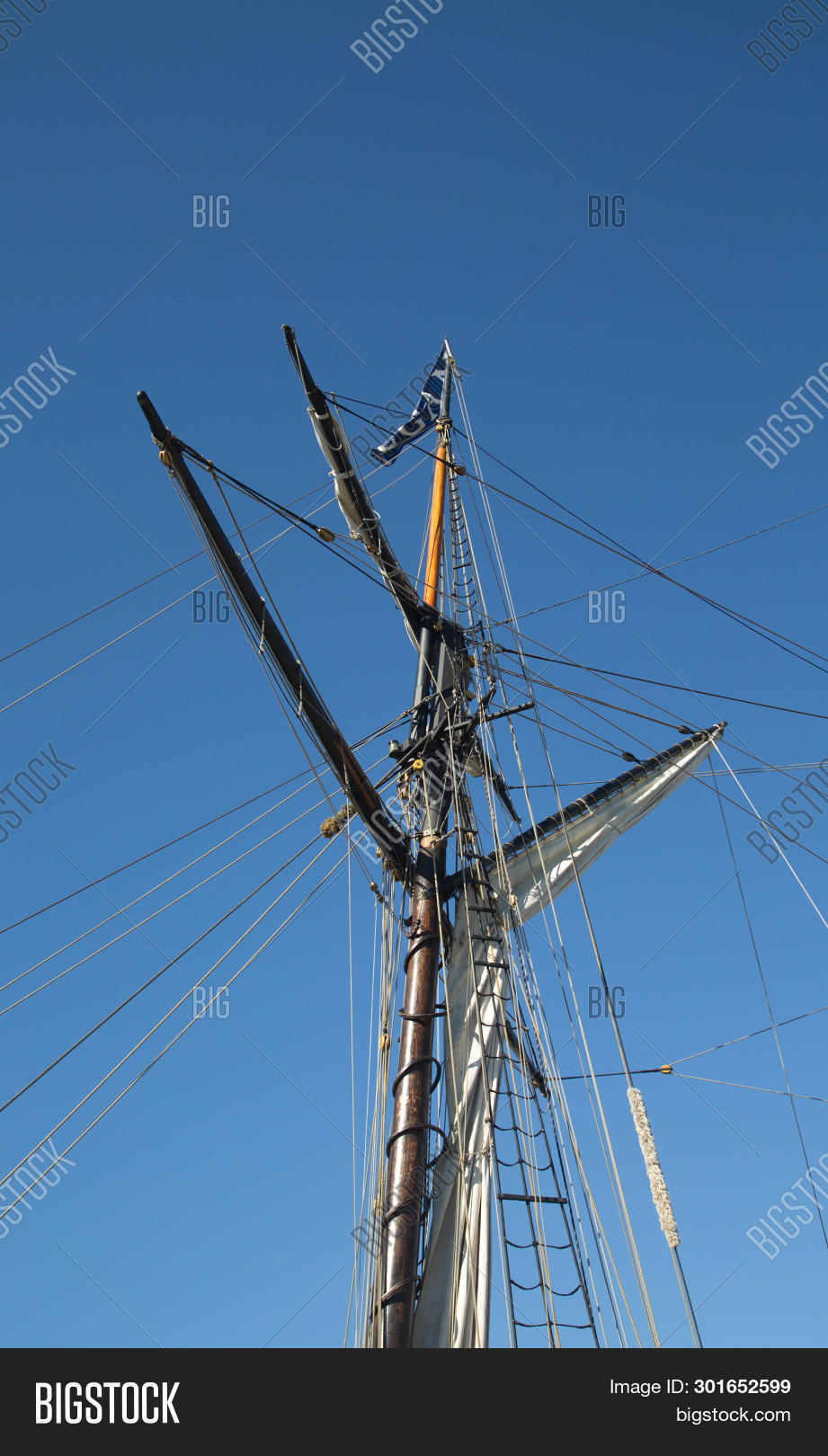 Ropes Riggings On Mast Image & Photo (Free Trial) | Bigstock
