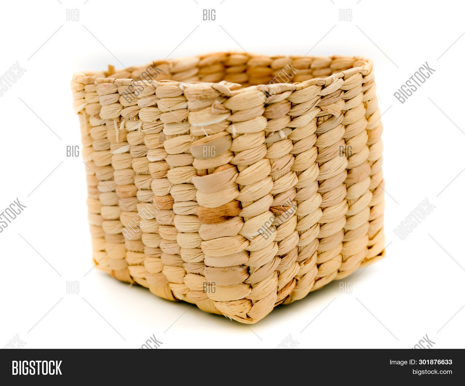 Small Wicker Basket Image & Photo (Free Trial) Bigstock