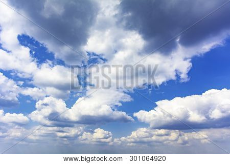 Dramatic Distant Clouds And Sky Cumulus - Unique Clouds Stratocumulus - Clouds Background Distance