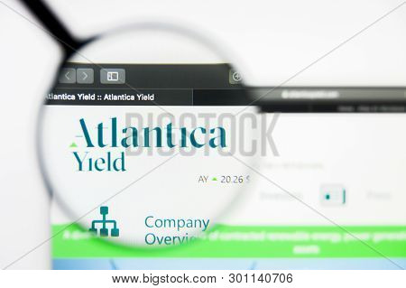 Richmond, Virginia, Usa - 9 May 2019: Illustrative Editorial Of Atlantica Yield Plc Website Homepage