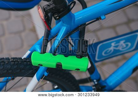Bicycle Lime Green  U-lock On Bicycle Outdoors
