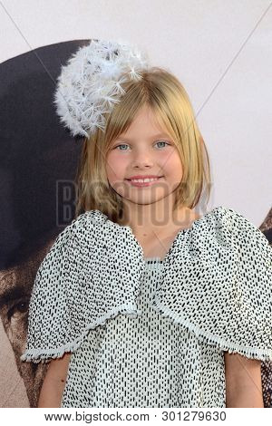 LOS ANGELES - MAY 14:  Leticia Lagutenko at the 