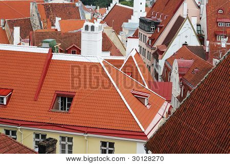 Tagene af Tallinns gamle