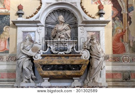 FLORENCE, ITALY - JANUARY 10, 2019: Tomb of Galileo Galilei (1564 â 1642) by Giulio Foggini, Basilica of Santa Croce (Basilica of the Holy Cross) in Florence, Italy.