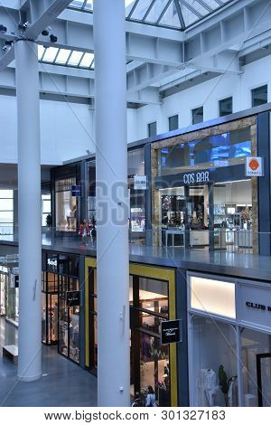 New York, Ny - Apr 14: Brookfield Place In Manhattan, New York, As Seen On April 14, 2019. Also Know