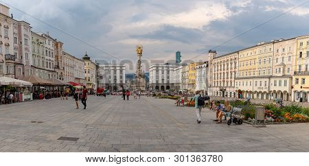 Linz, Austria - August 02, 2018: Panoramic View Of The Hauptplatz Main Square In The Austrian City L