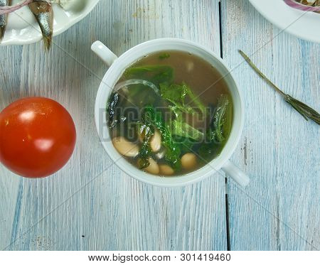 Italian-american Escarole And Bean Soup