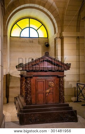 Paris, France - 24.04.2019: Jean-jacques Rousseau Grave Inside Of The Pantheon. Secular Mausoleum Co