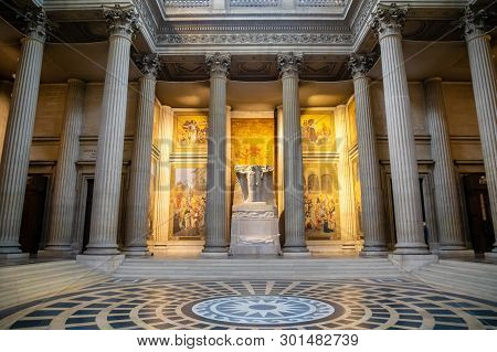 Paris, France - 24.04.2019: Interior Of Pantheon, In The Latin Quarter In Paris In France