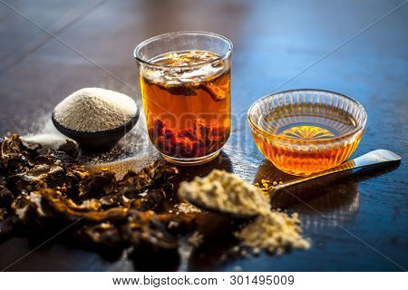 Best Home Remedy To Treat Acne And Pimple On Wooden Surface I.e. Tamarind Pulp,semolina And Gram Flo