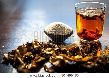 Best Home Remedy To Treat Acne And Pimple On Wooden Surface I.e. Tamarind Pulp,semolina And Gram Flo