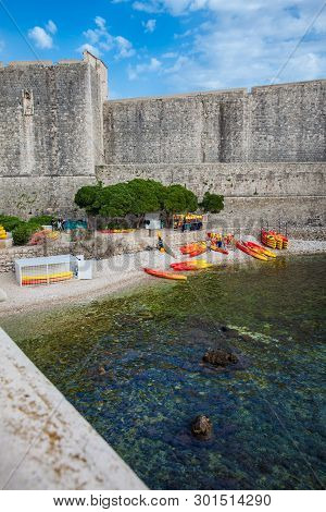 Dubrovnik, Croatia - April, 2018: Kayaks At Kolorina Beach In A Beautiful Spring Day In Dubrovnik