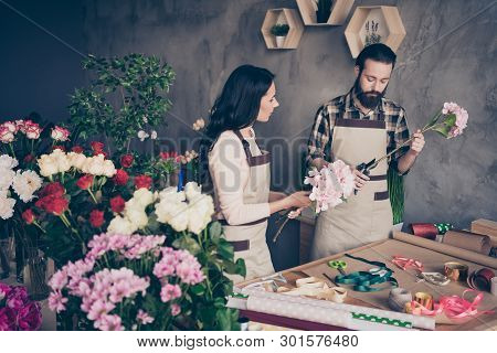 Close Up Photo Two People She Her Lady Watch Attentive Masterclass Lesson Him His He Guy Teach Stude