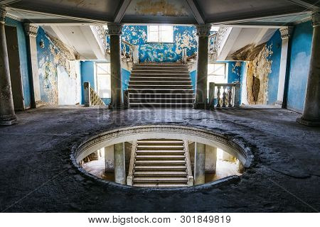 Tskaltubo, Georgia - April 27, 2019: Detail Of The Abandoned Soviet Sanatorium Iveria In Tskaltubo, 