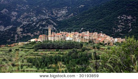 Bir İspanyol City Mountain
