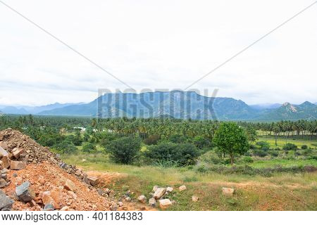 Hills And Farmlands Of South India - Tamilnadu Landscape . Beautiful Farmlands - A View From The Hil