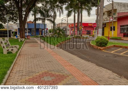 Cassilandia, Mato Grosso Do Sul, Brazil - 12 21 2020: Sao Jose Square In The Center Of Cassilandia