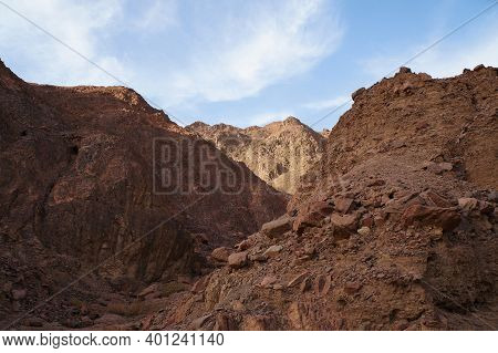 Hiking In The Shehoret Canyon, South Israel