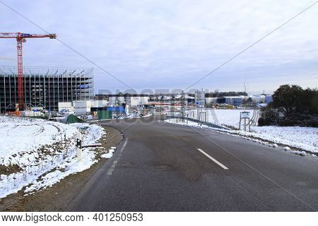 Weissach, Germany
26.12.2020
New Construction Of A Parking Garage Near Weissach
