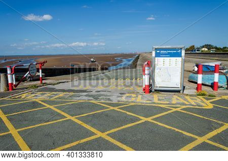 Meols, The Wirral, Uk: Jun 23, 2020: A Sign With Useful Information For Visitors To The North Wirral