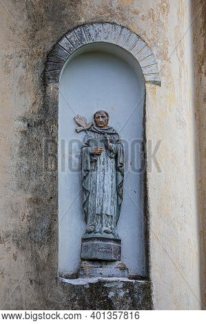 Sumskas, Lithuania - September 23, 2017: Facade Decoration With Reliefs And Sculptures Of Saints On 