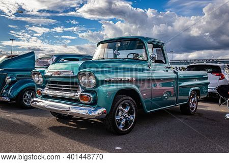 Daytona Beach, Fl - November 28, 2020: 1959 Chevrolet Apache Fleetside At A Local Car Show.