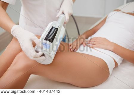 Unrecognizable Woman Getting Endospheres Massage On Her Thighs