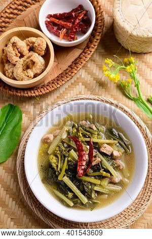 Northern Thai Food (pak Kad Jor), Sour Soup Thai Flowering Bok Choy With Pork Eating With Dry Chili,
