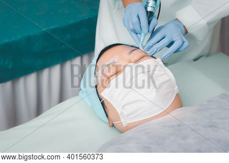 Eyebrow Tattoo Clinic Or Eyebrow Embroidery Clinic