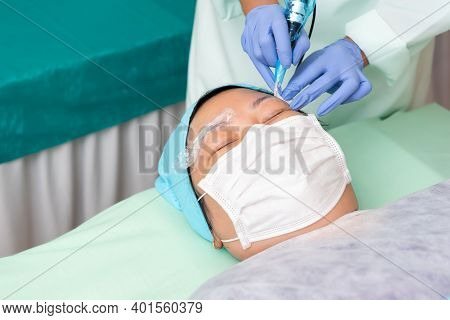 Eyebrow Tattoo Clinic Or Eyebrow Embroidery Clinic