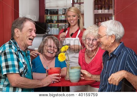 Gruppo di persone a ridere