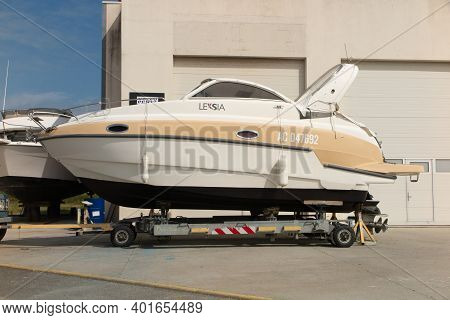 Bordeaux , Aquitaine  France - 12 28 2020 : Lexsia Text Sign With Logo In Motorboat Boat Luxury Yach