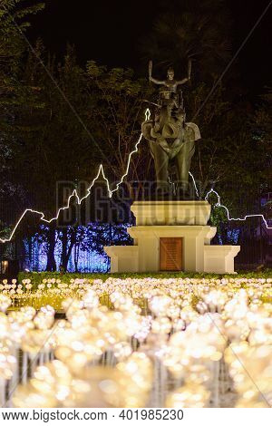 Rachaburi,thailand - 18 Decemmber, 2020: Lighting Decorate With King Taksin The Great Statue In Ligh