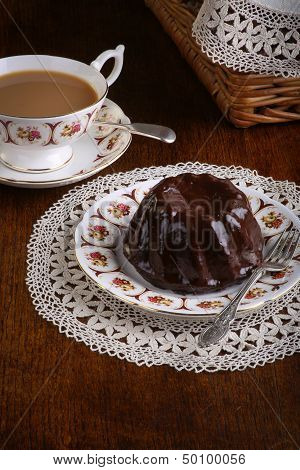 Mini Pound Cake - Chocolate Hazelnut, Tea, Lace